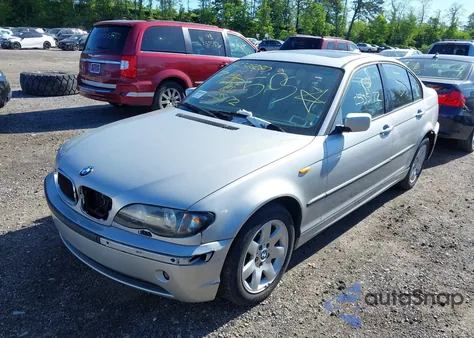 2003 BMW 325Xi z USA, uszkodzony, nr VIN WBAEU33443PM57946
